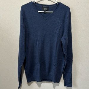 Nordstrom Sweater Pullover V-Neck Blue 100% Italian Merino Wool size Lar…